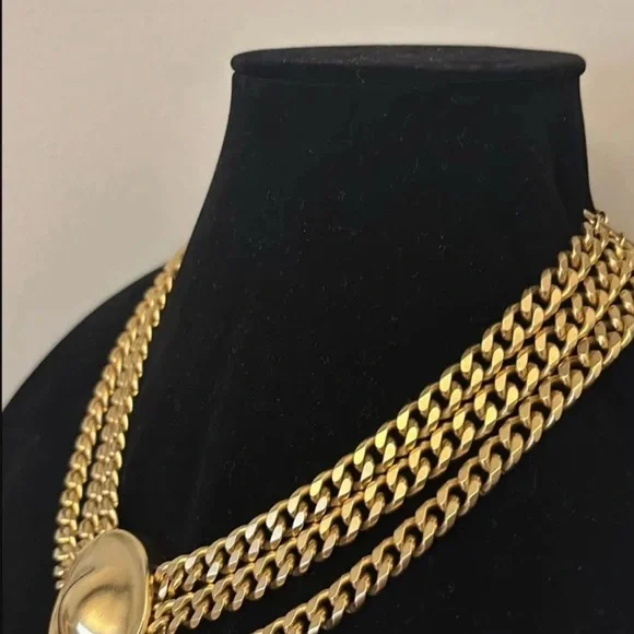 Triple Layer Erwin Pearl Gold Statement Necklace - Picture 3 of 5